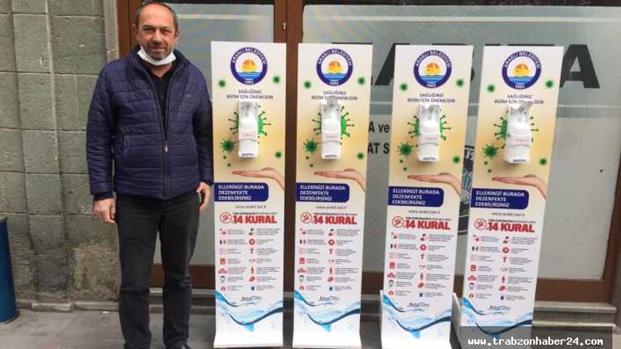 Araklı’da Tüm Kurum ve Duraklara Dezenfektan Koyuldu