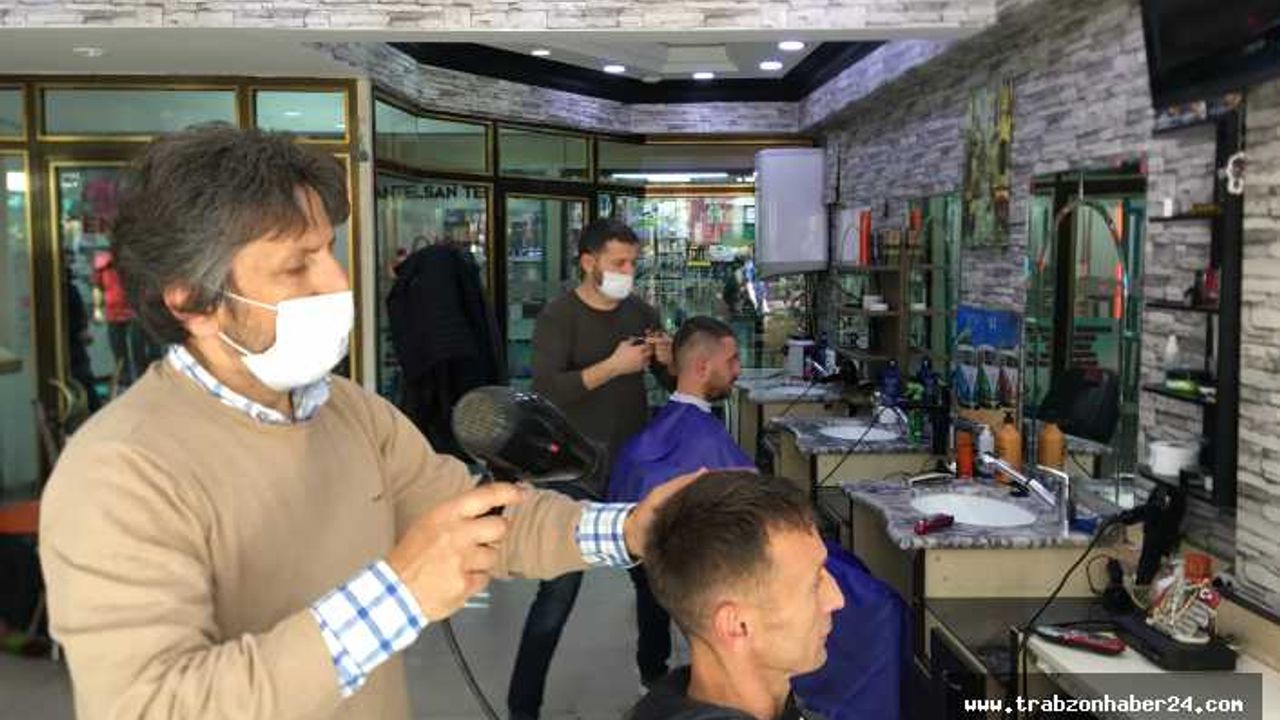 Berberler ve Kuaförler Hizmete Zamlı Başladı