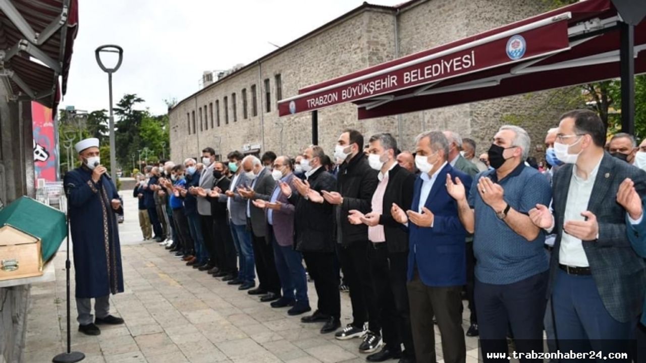 Ömer Sağıroğlu’nun Babasına Son Görev