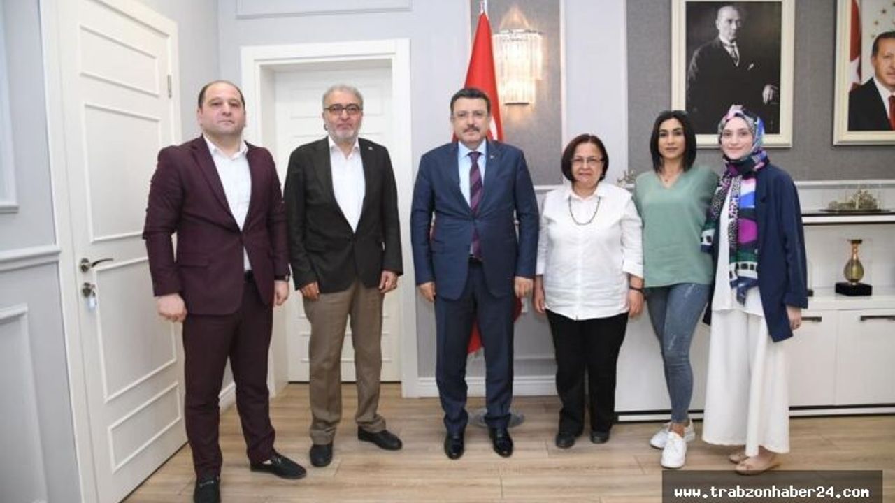 Kadın Emeği Çarşısından Mor Pazara