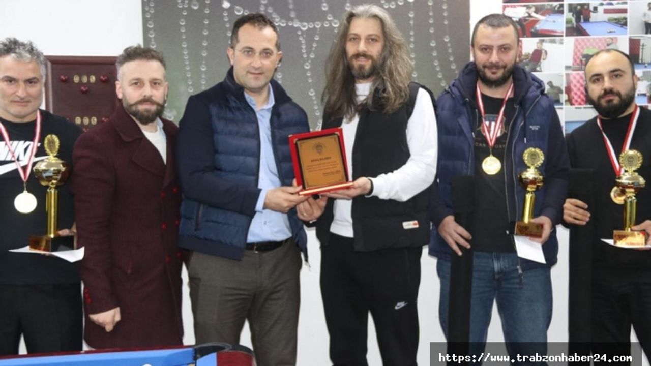 Akçaabat’ta Bilardo Turnuvasının Kazananı Belli Oldu