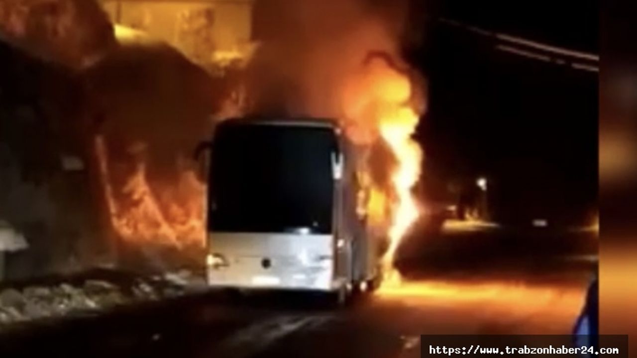 Trabzon’da Polisleri taşıyan otobüs alev aldı
