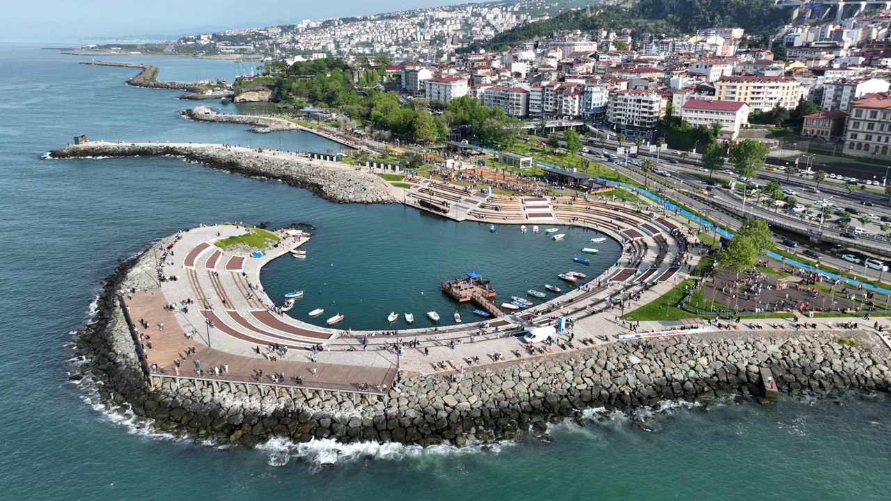 Trabzon Halkı Ganita’ya Akın Ediyor
