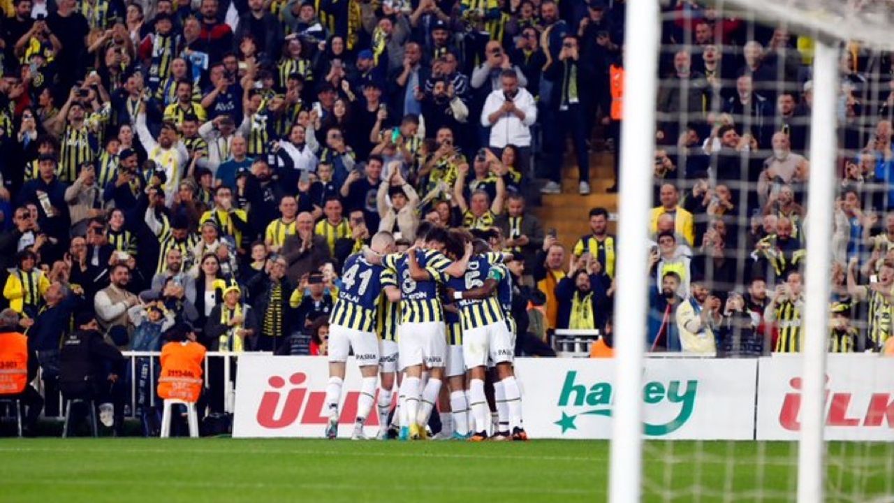 Fenerbahçe Trabzonspor’u Kadıköy’de 3-1 Yendi