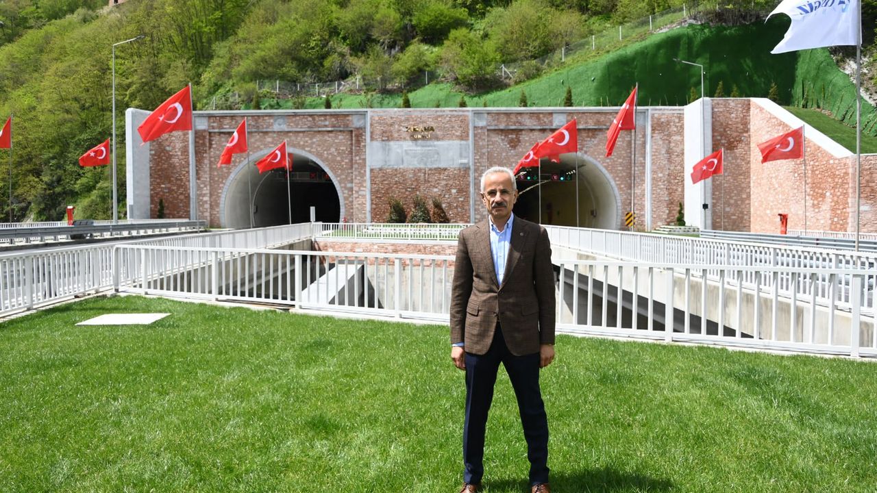 Ulaştırma Bakanı Uraloğlu Yeni Zigana Tünelinden 1.5 Ayda 251 Bin Araç Geçti