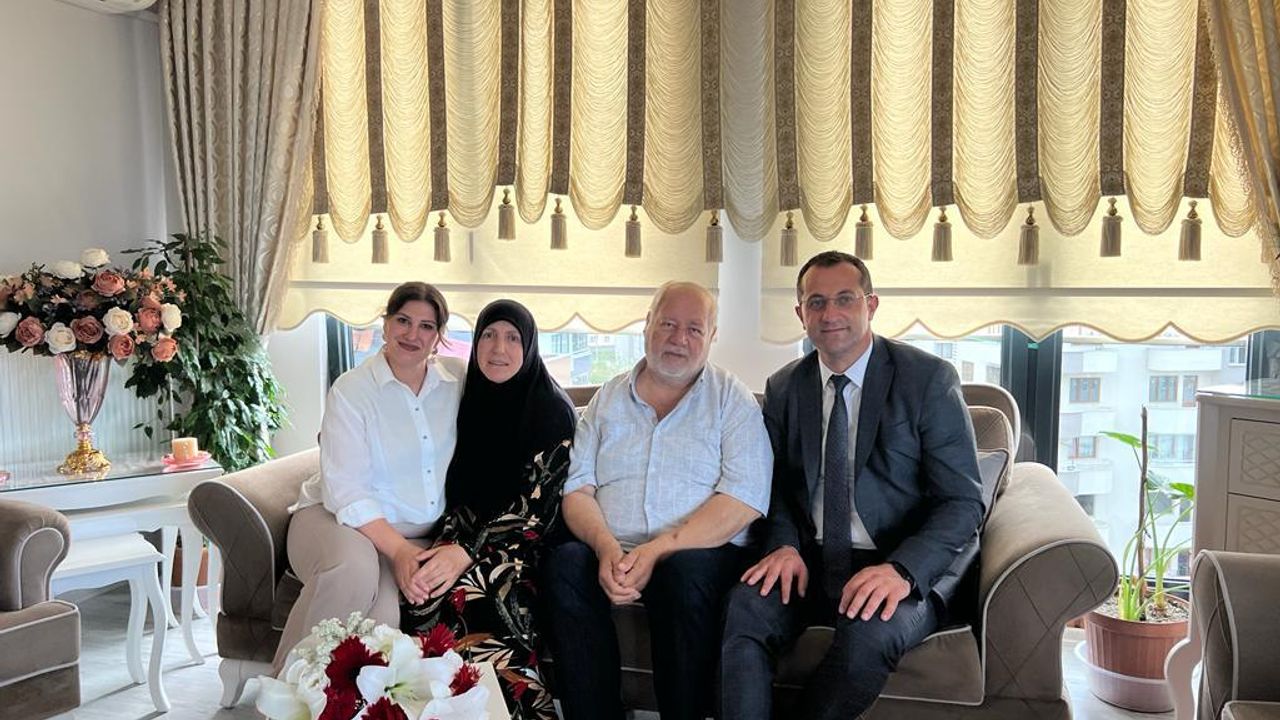 Başkan Ekim’den Şehit Ailesine Ziyaret