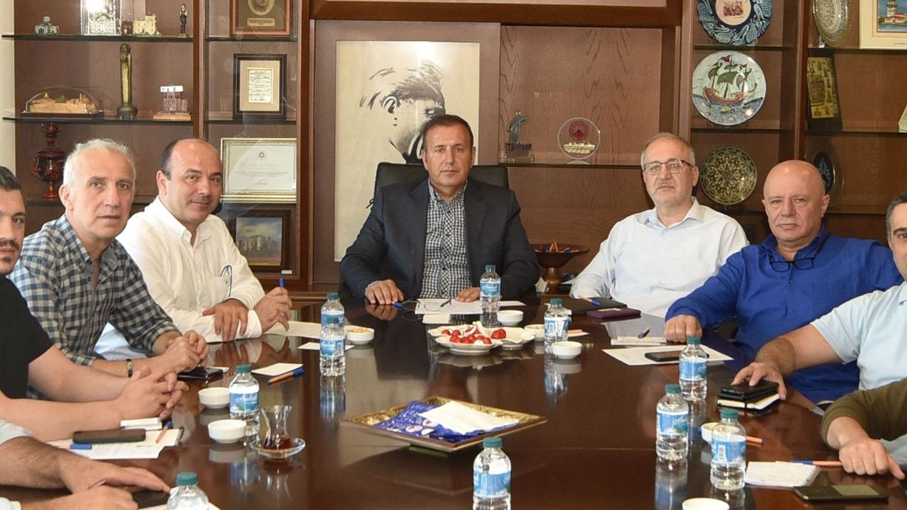 “Trabzon’un turizmdeki geleceğini kurtarmak için kayıt dışını önlemeliyiz”