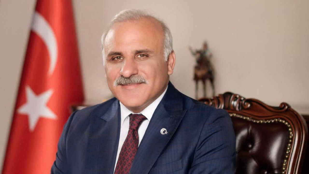 Başkan Zorluoğlu Trabzon’un Fethi Dolayısıyla Mesaj Yayımladı