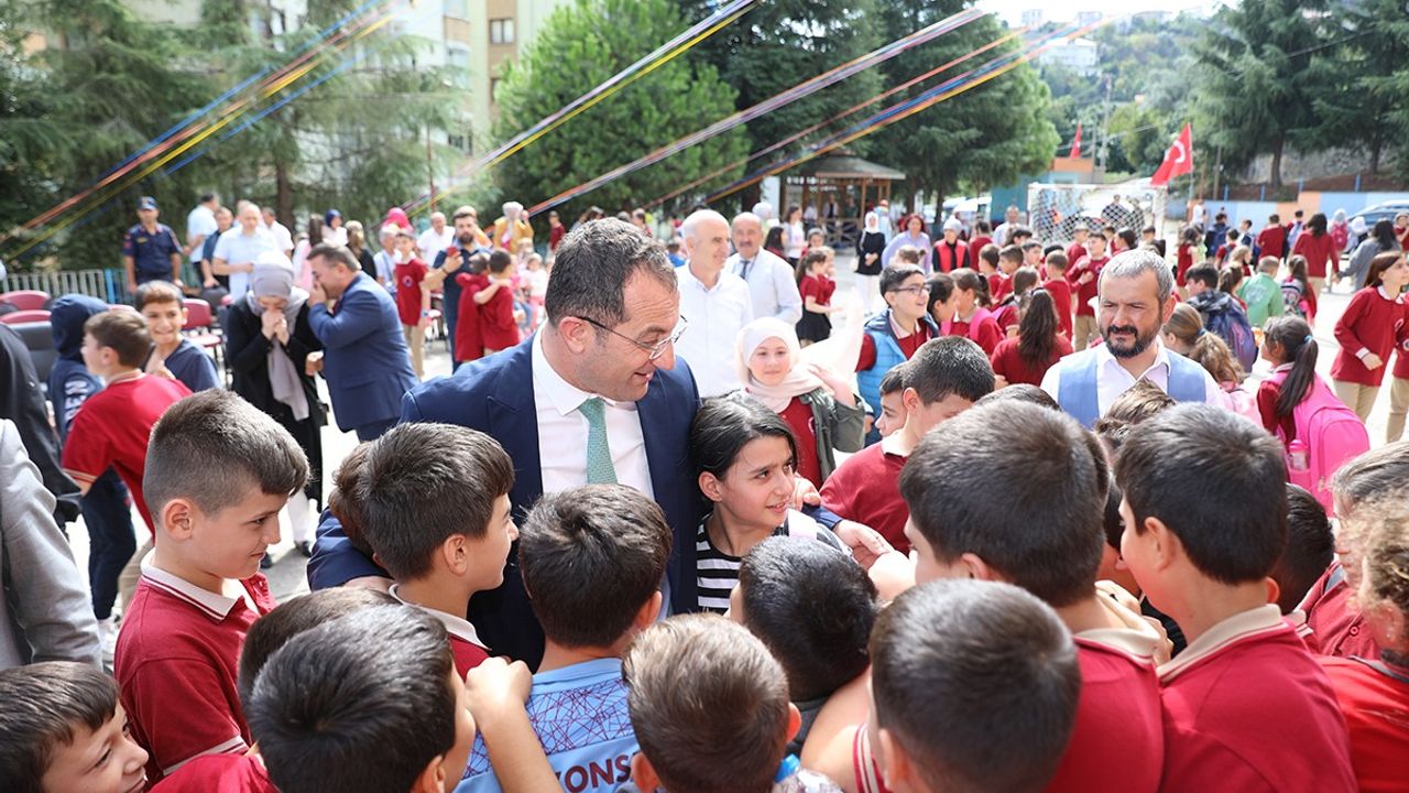 Başkan Ekim Öğrencilerle Buluştu