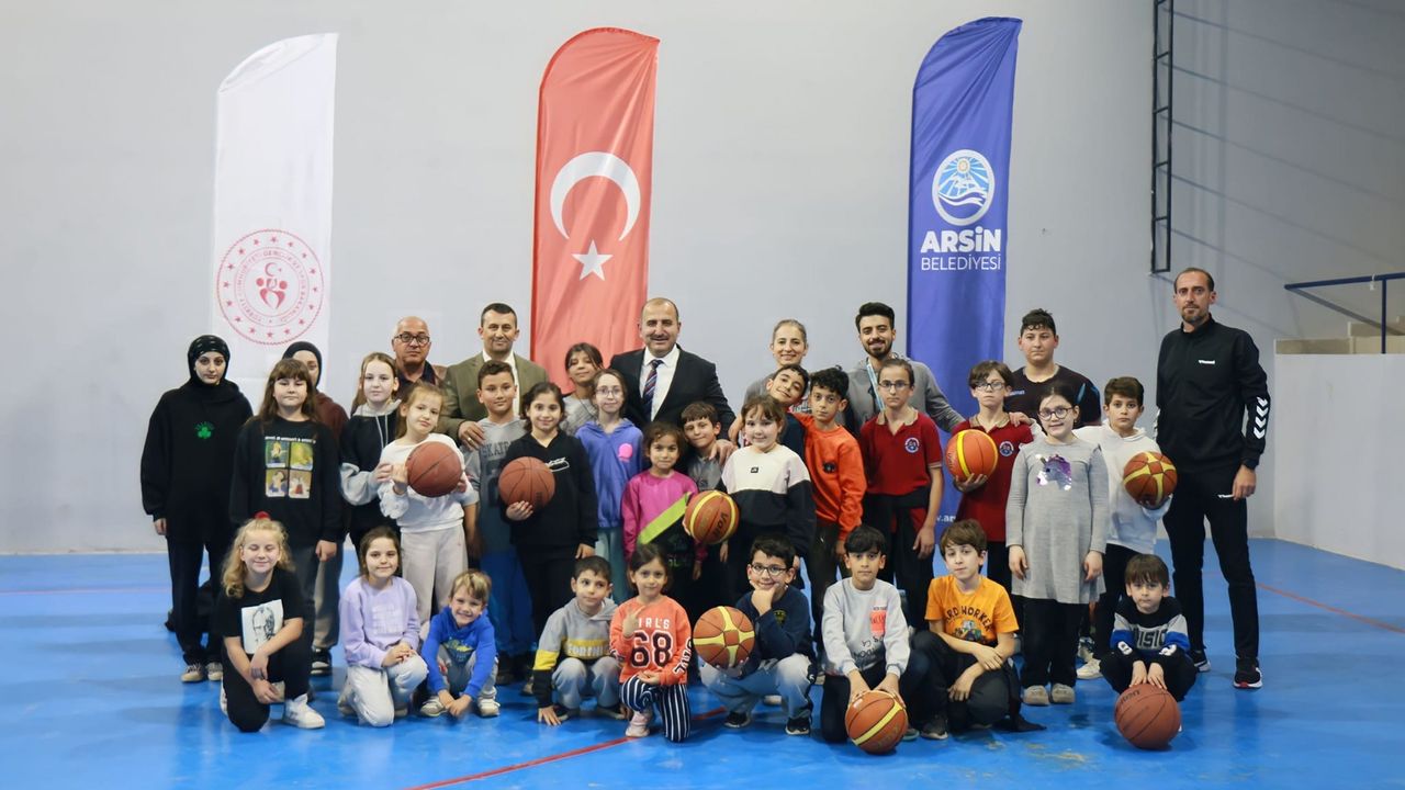 Arsin Belediyesi Spor Akademisi,727 Çocuğa Spor Sevgisini Aşılıyor