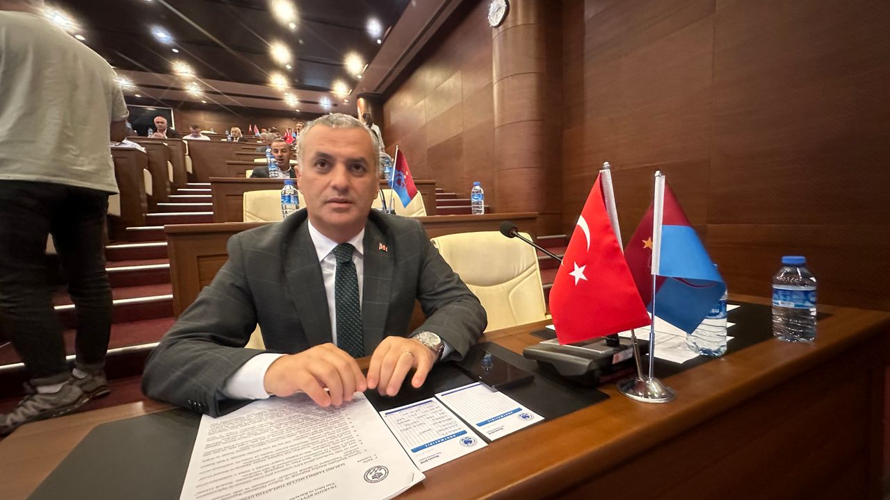 Mustafa Bıyık'tan valilikte yapılan toplantıya eleştiri"Toplantılardan dışlanmamız doğru değil"