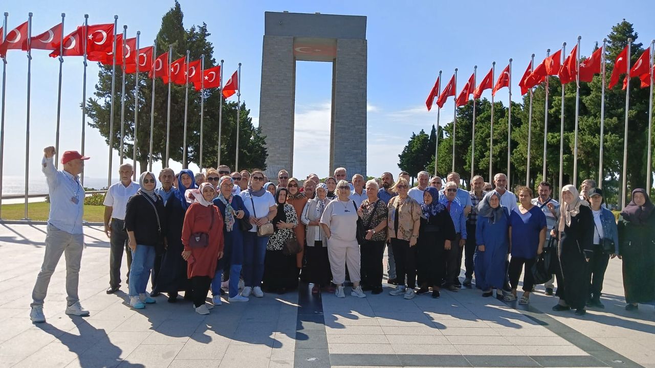 Trabzonlu Emekliler, Çanakkale Şehitliğini Gezdi