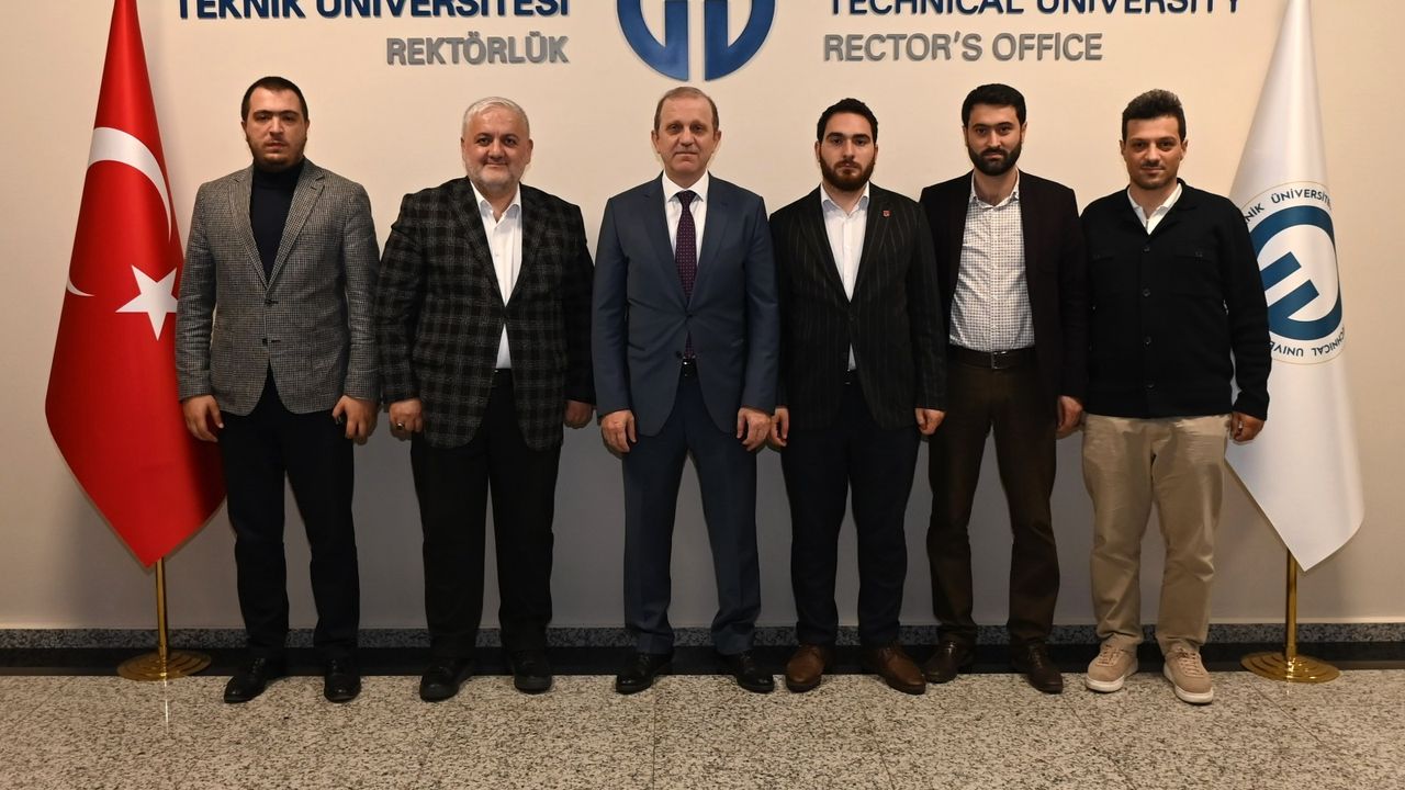 Trabzon Birlik Vakfı ve MTTB’den Rektör Prof. Dr. Hamdullah Çuvalcı’ya ziyaret