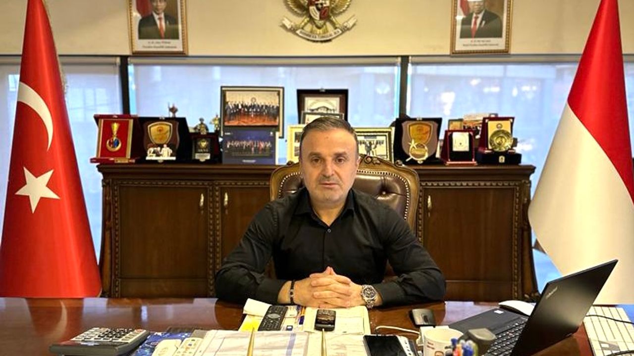 Endonezya Cumhuriyeti Trabzon Fahri Konsolosu Kadem Çakıroğlu’ndan yeni yıl mesajı