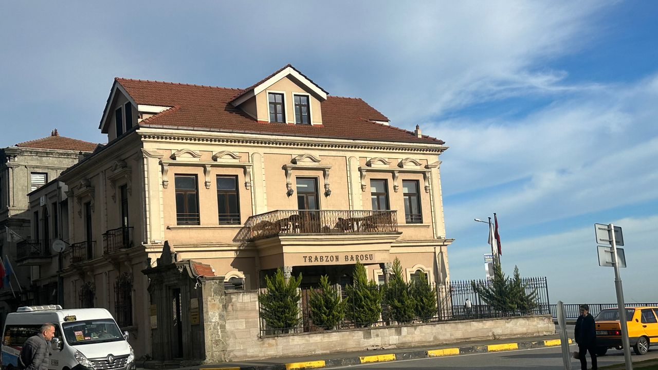 Trabzon Barosu Tarihi Binayı Tekrar Kiraladı