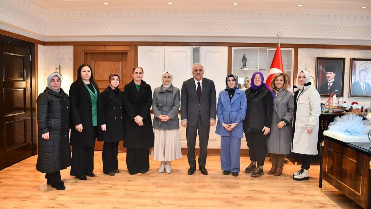 Başkan Zorluoğlu’na Ak Kadınlardan Ziyaret