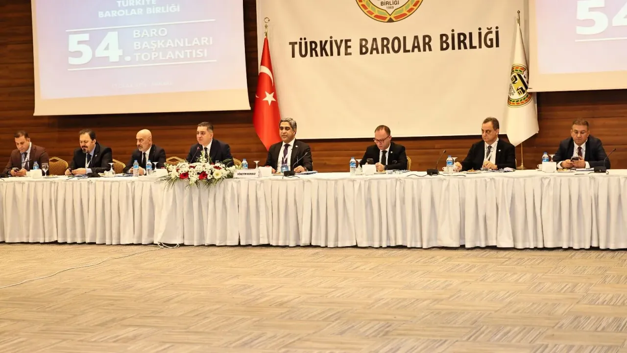 Trabzon  Baro Başkanı  Ab.Duygu Keleş Aydın,Ankara’da yapılan 54.Baro Başkanları Toplantısına Katıldı.