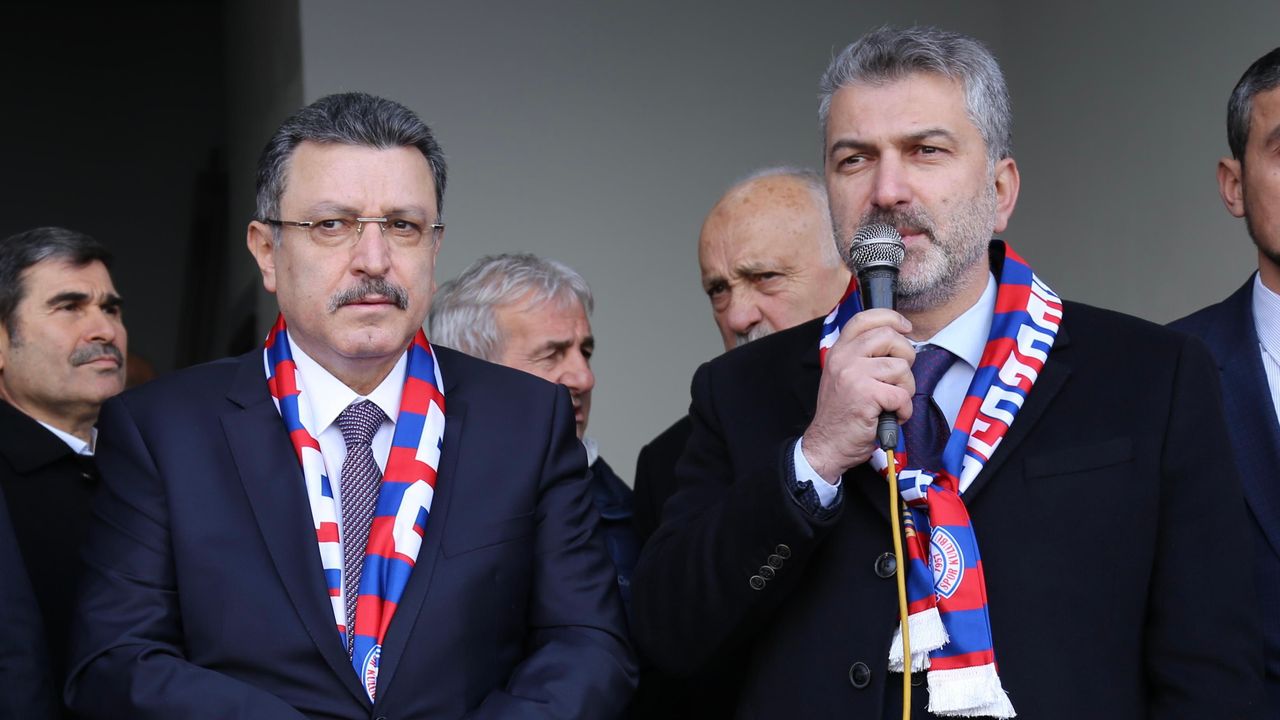 Ak Parti Trabzon’da Tam Kadro