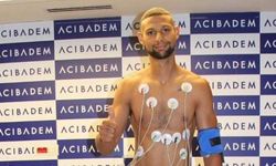 Trabzonspor Mislav Orsic ve Joaquin Fernandez Moreno ile el sıkıştı