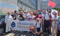 Trabzon’da Sağlıkçılar Maaşlarına Zam ,Yaşam Şartlarının İyileştirilmesini İstedi