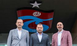 Yıldız Holding Yönetim Kurulu Başkanı Ali Ülker’den Trabzonspor'a ziyaret