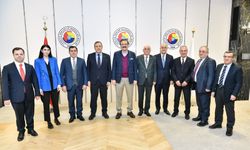 Trabzon heyetinden TOBB Başkanı Hisarcıklıoğlu’na ziyaret