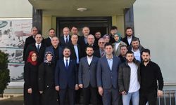 Ak Parti Yomra Belediye Başkan Adayı Abdülkadir Özdemir’e Sevgi Seli