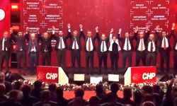 CHP Genel Başkanı Özel, Trabzon Belediye Başkan adaylarını tanıttı