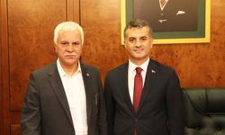 İYİ Parti Genel Başkanlığı için adaylığını koyan Koray Aydın’a İlk destek Mustafa Bıyık’tan