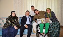 Başkan Genç Engelli Vatandaşın Gönlünü Fethetti
