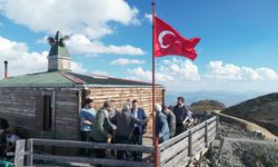 Genç Kırklar Mescidi’ni Ziyaret Eden İlk Başkan Oldu