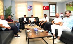 Öksüz’den 1461 Trabzon FK'ya ziyaret