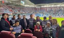 Trabzonspor maçının özel misafirleri! " Her anlamda yanlarında olmaya devam edeceğiz"