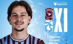 Trabzonspor'da Şenol Güneş her iki santrforu da ilk 11'de sahaya sürdü.