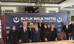 BBP Genel Başkanı Destici, asgari ücrete zam önerisini Trabzon’da açıkladı…