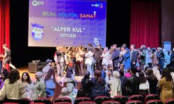 Alper Kul, KTÜ’de Öğrencilerle Buluştu: Kariyer ve Tiyatro Üzerine İlham Veren Söyleşi