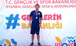 Büyükşehir’in Gururu Emrah Öztürk’ten Türkiye Rekoru