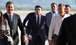 CHP Genel Başkanı Özgür Özel’i Erzincan’da Ahmet Kaya Karşıladı