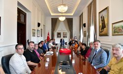 Vali Aziz Yıldırım, 2025 LGS Türkiye Birincilerini Kabul Etti