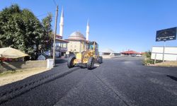 BÜYÜKŞEHİR’İN YOL ÇALIŞMALARI GECE-GÜNDÜZ SÜRÜYOR