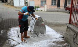 AKÇAABAT’TA TEMİZLİK ÇALIŞMALARI HASSASİYETLE SÜRÜYOR