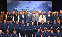 Başkan Genç'ten yeni itfaiye personeline talimat:  "VAZİFE BİLİNCİ VE SORUMLULUĞUNDAN ASLA TAVİZ VERMEYECEĞİZ!"