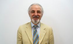 Prof. Dr. Adnan Çalık: "Kanser kelimesi eskisi gibi ‘son’ anlamına gelmiyor"