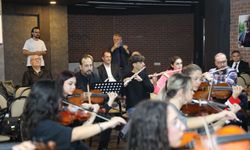 BAŞKAN EKİM ŞEHİR ORKESTRASI PROVASINA KONUK OLDU