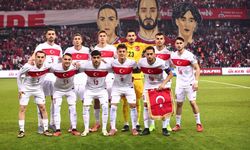 Türkiye, Gürcistan'ı sahadan sildi! Kocaeli'nde farklı tarife, play-off kapısı aralandı...