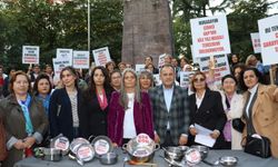 CHP’li  kadınlardan Trabzon’da tencere tavalarla yoksulluk eylemi