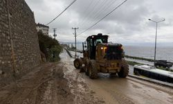 BÜYÜKŞEHİR 18 İLÇEDE SORUNLARI ÇÖZÜYOR