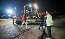 BAŞKAN KAYA, DEĞİRMENDERE’DEKİ KAVŞAK ÇALIŞMASINI YAKINDAN TAKİP EDİYOR