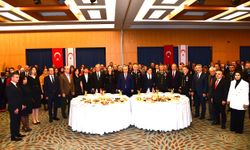 Vali Yıldırım, KKTC'nin 42.Kuruluş Yıldönümü Resmî Kabul Töreni’ne Katıldı