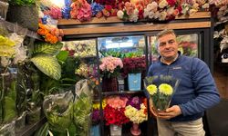 Uğur Çiçekçilik Ahmet İç “Çiçek, Çiçekçiden Alınır!”